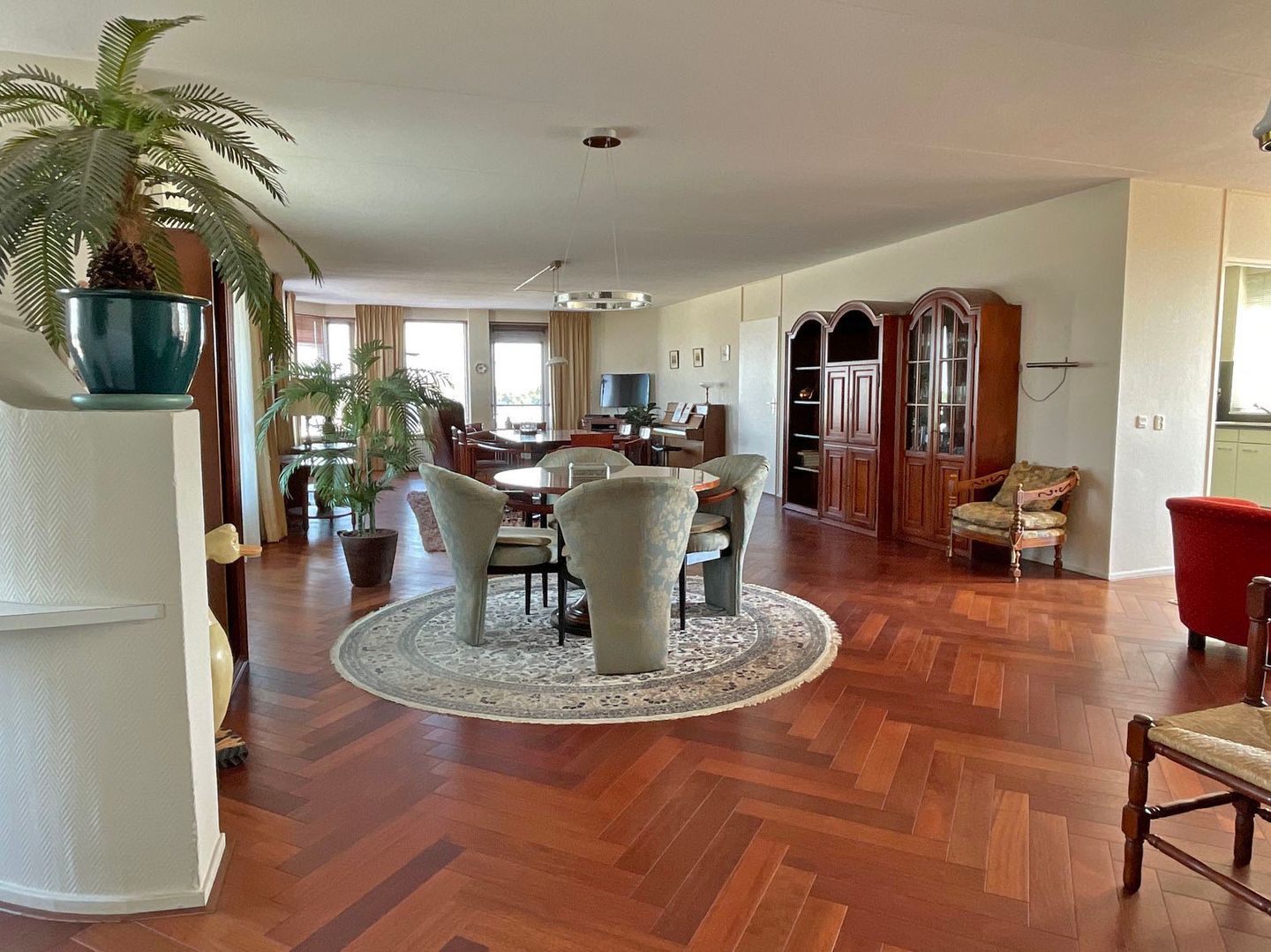 Photo 20 of Stationsplein 45