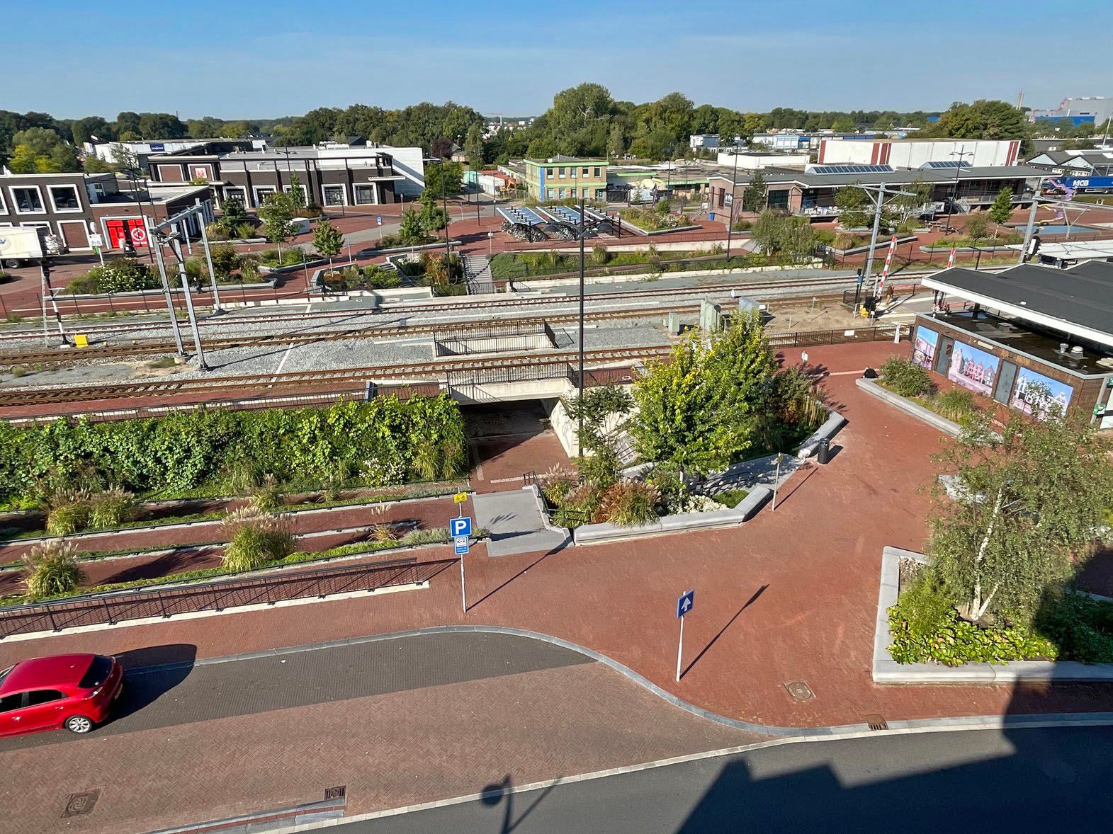 Photo 42 of Stationsplein 45