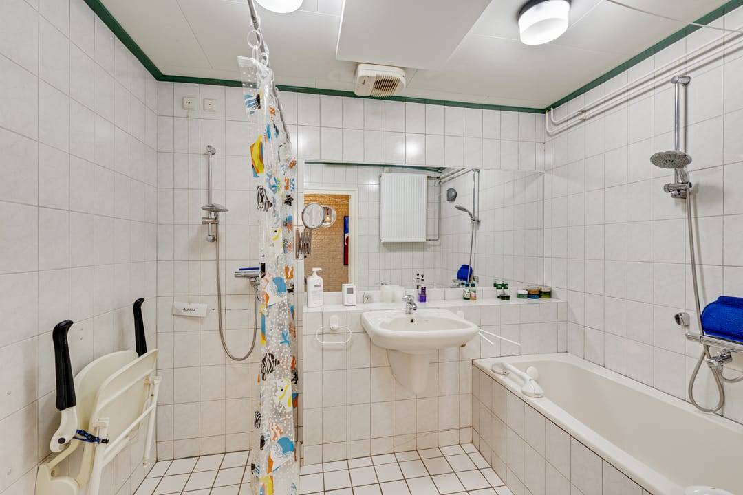 Foto 28 van Dwarsweg 8