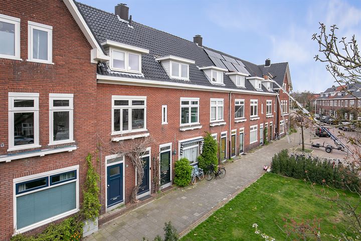 Bekijk foto 32 van van Heutszstraat 43