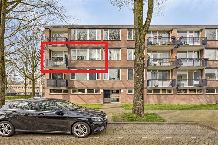 Bekijk foto 1 van Mangrovestraat 45