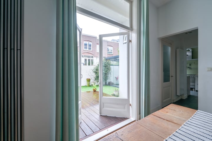 View photo 13 of Bellamystraat 24