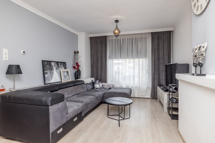 Bekijk foto 4 van Hendrik Luijtenstraat 28