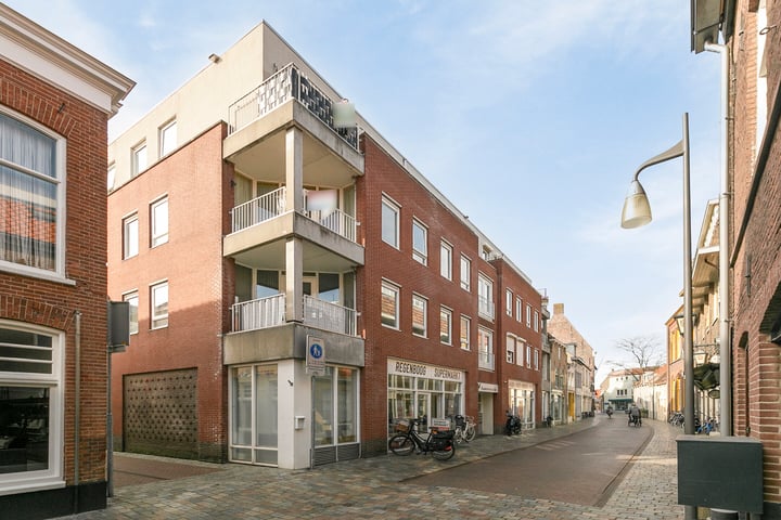 View photo 23 of Wijngaardstraat 13-05