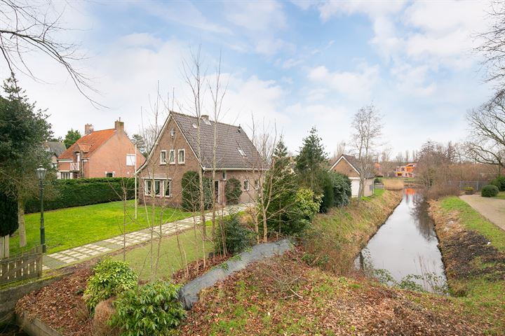 View photo 28 of Kerkedijk 27