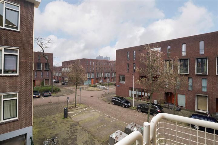 Bekijk foto 21 van Vlinderstraat 37-B