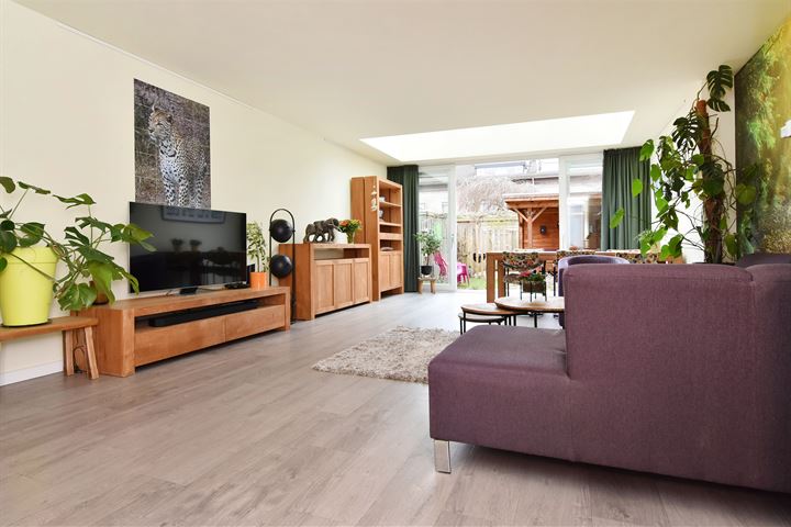 Bekijk foto 9 van Truus Wijsmullerstraat 18