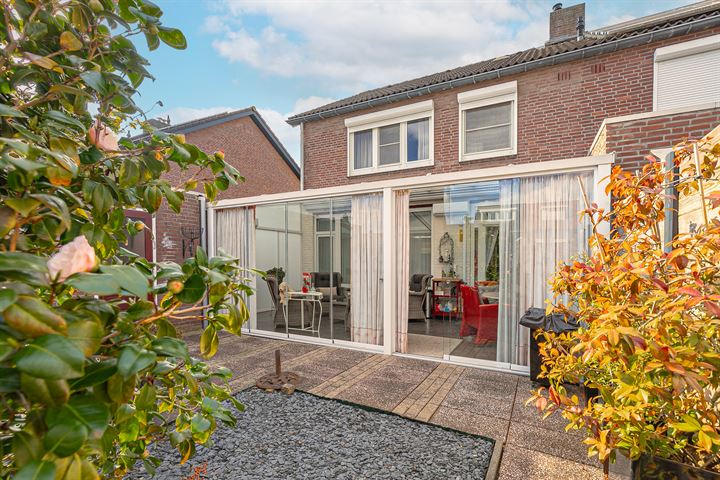 Bekijk foto 15 van Laathofstraat 47