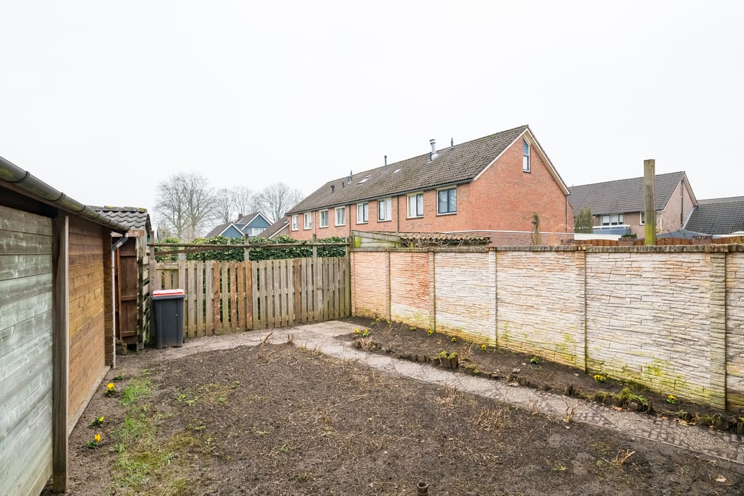 Foto 16 van Julianalaan 60