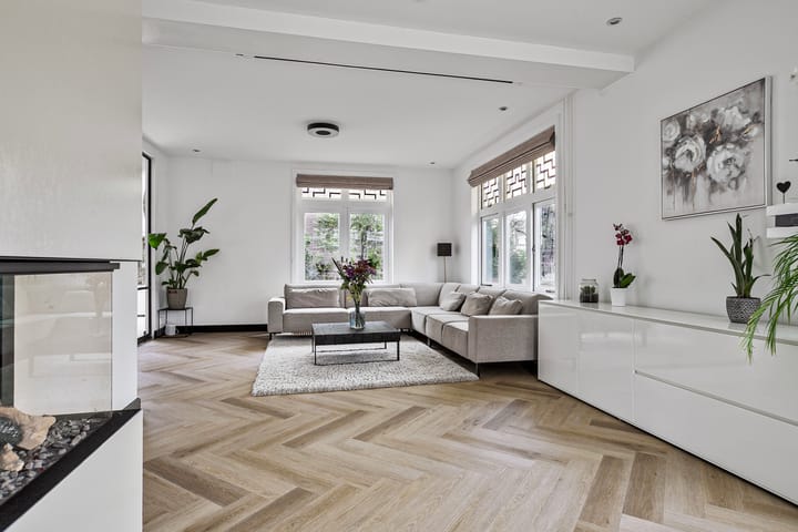 Foto 14 van Veluviaweg 12-B