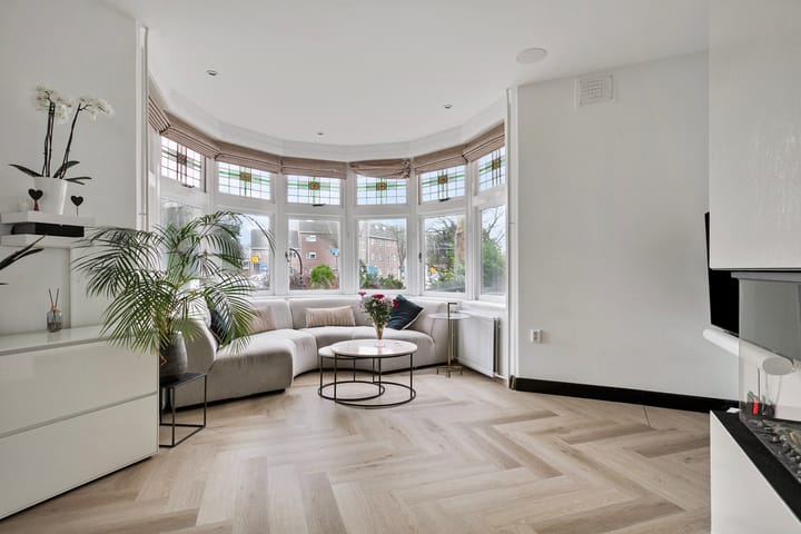 Foto 12 van Veluviaweg 12-B