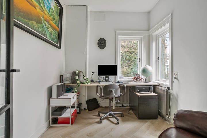 Foto 24 van Veluviaweg 12-B