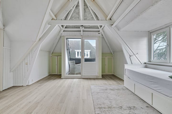 Foto 33 van Veluviaweg 12-B