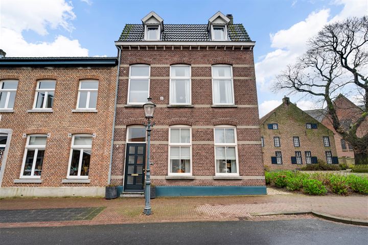 View photo 57 of Dorpstraat 12