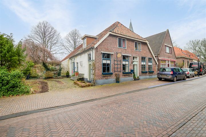 View photo 31 of Hoofdstraat 39