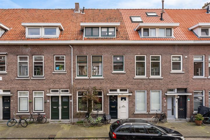 Bekijk foto 1 van Robijnstraat 18-B