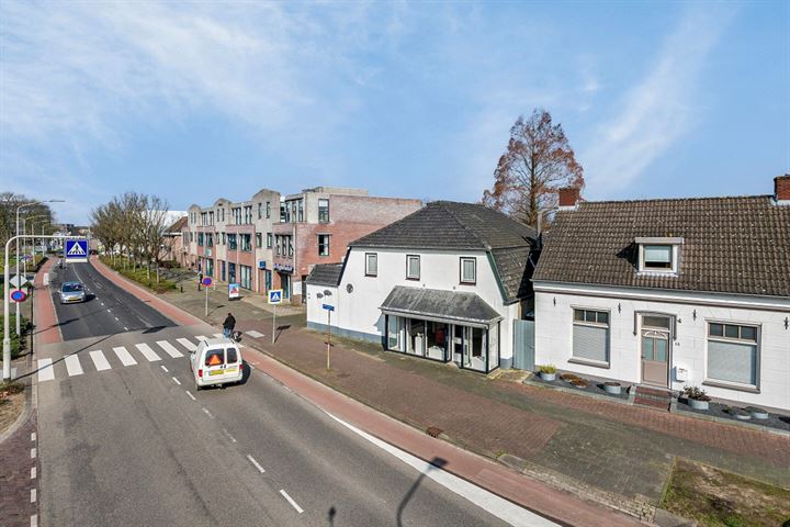 Bekijk foto 38 van Burgemeester Verkuijlstraat 47