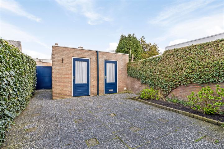 Bekijk foto 18 van Tulpstraat 16