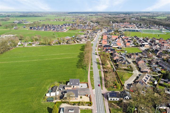 Bekijk foto 45 van Klarenbeekseweg 101