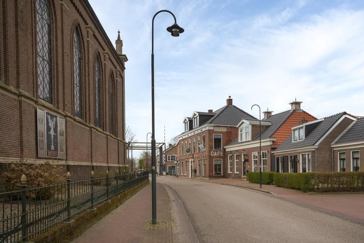 Bekijk foto 35 van Kerkbuurt 31