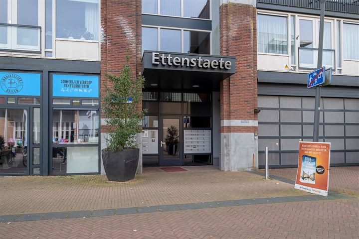 Bekijk foto 33 van Ettenstraat 203