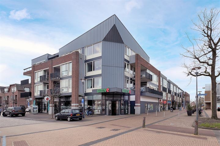 Bekijk foto 36 van Ettenstraat 203