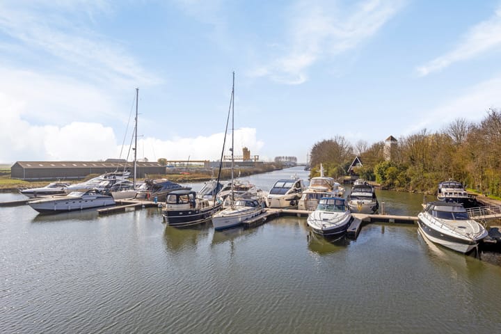 Foto 37 van Uithaven 1-F*