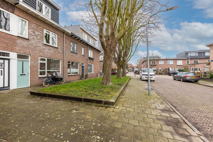 Bekijk foto 29 van Waalstraat 9