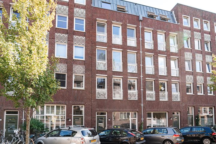 Bekijk foto 2 van Derde Oosterparkstraat 58