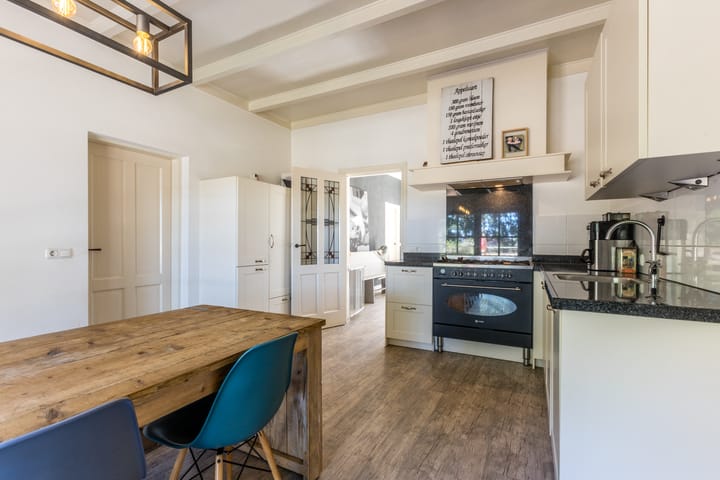 Photo 8 of Molenaarslaan 1