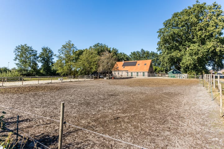 Photo 43 of Molenaarslaan 1