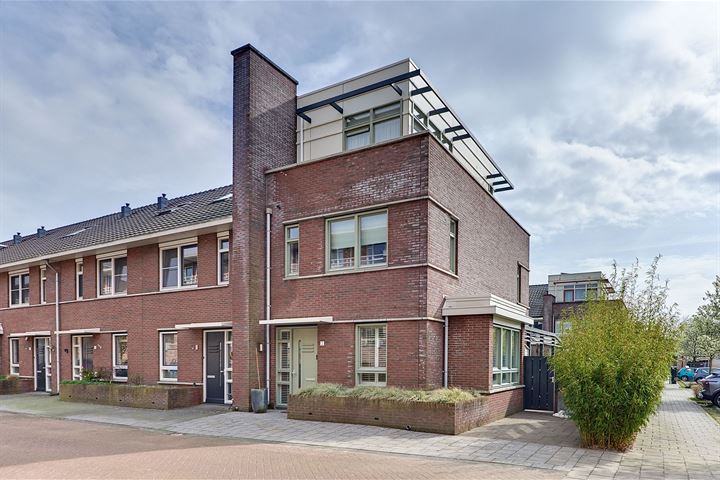 Bekijk foto 1 van Simon Vestdijkstraat 2