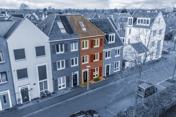 Bekijk foto van Hélène Swarthplantsoen 19