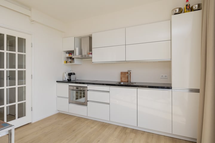 Bekijk foto 11 van de Ruyterstraat 6-F8