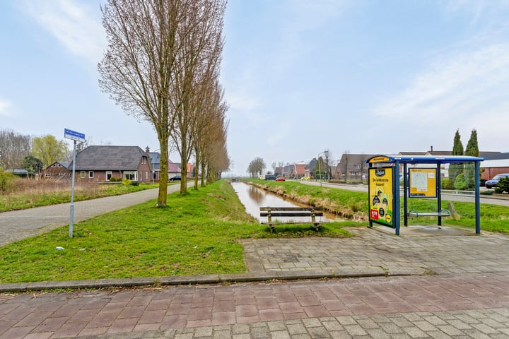 Bekijk foto 43 van Middenweg WZ 3-C