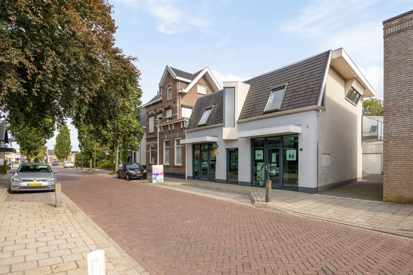 Bekijk foto 3 van Spoorstraat 14