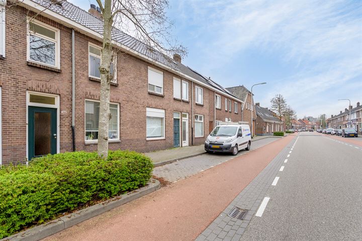 Bekijk foto 2 van Oerlesestraat 99