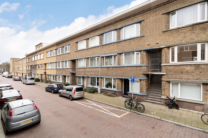 Bekijk foto 3 van Den Helderstraat 85