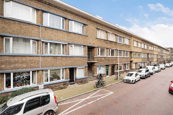 Bekijk foto 30 van Den Helderstraat 85