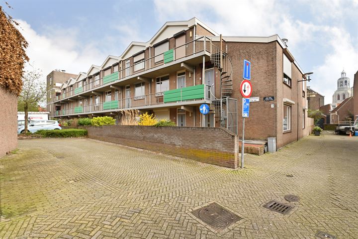 View photo 25 of Hooghuisstraat 30