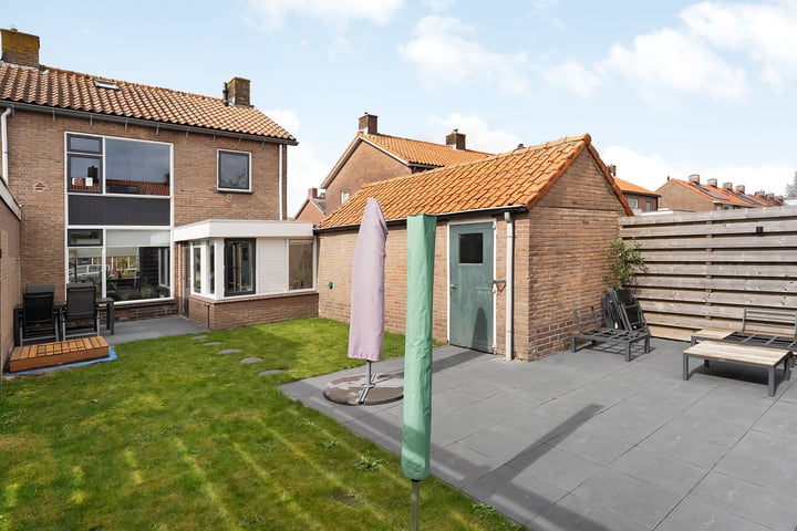 Bekijk foto 38 van Jhr.van Nahuysstraat 14