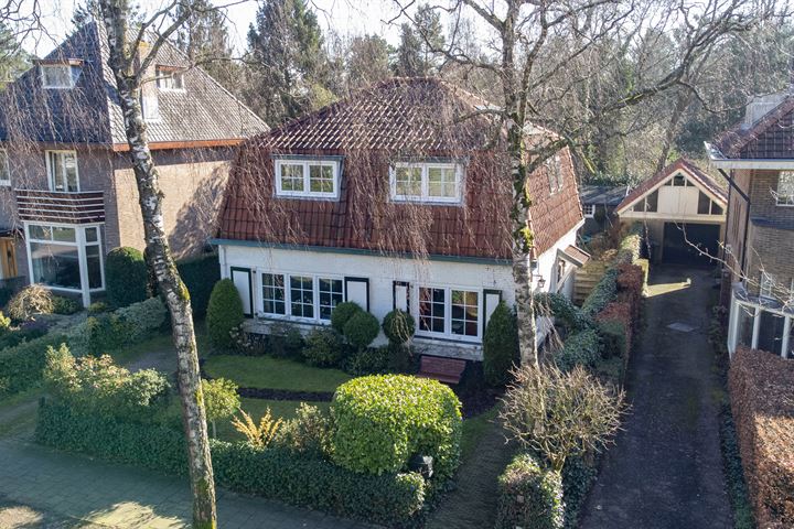 View photo 1 of Bilderdijklaan 128