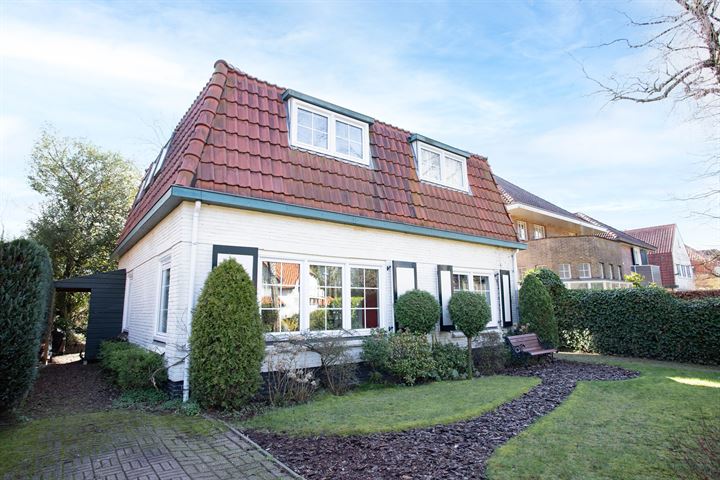 Bekijk foto 37 van Bilderdijklaan 128