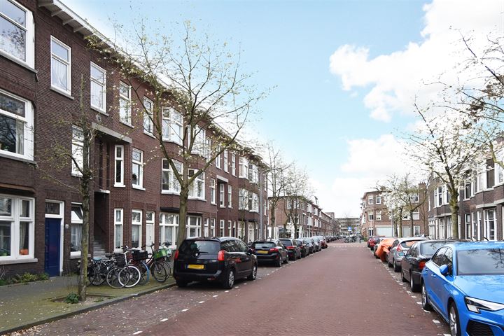 Bekijk foto 27 van Pahudstraat 195