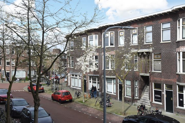 Bekijk foto 28 van Pahudstraat 195