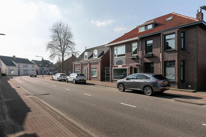 Bekijk foto 37 van Sint Bavostraat 69