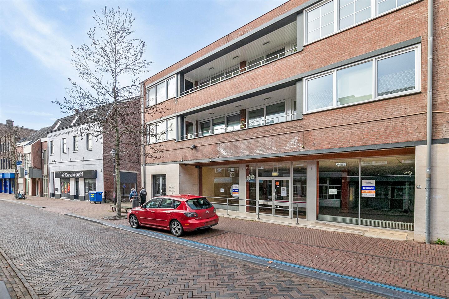 Bekijk foto 1 van Hoofdstraat 32