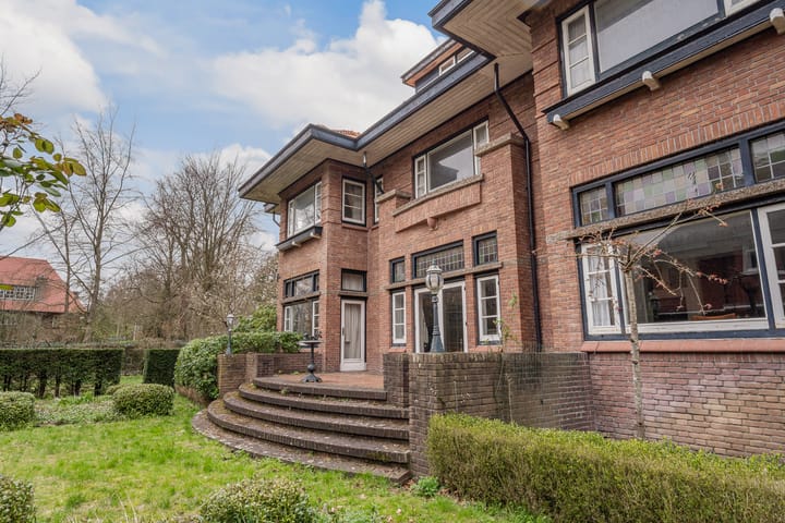 Foto 8 van Van der Oudermeulenlaan 18