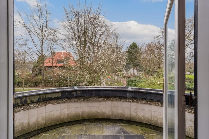 Foto 52 van Van der Oudermeulenlaan 18