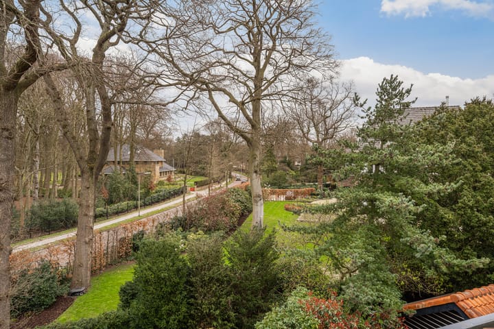 Foto 68 van Van der Oudermeulenlaan 18